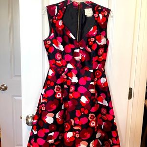 Kate Spade bright flowers dress with pockets!
